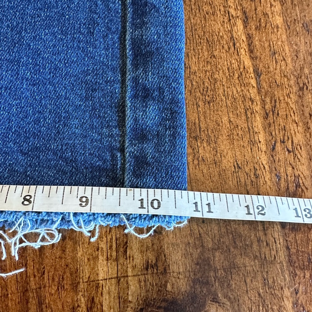 JBD | High Rise Cropped Wide Leg Jeans Raw Hem, Size 26 - Picture 13 of 13